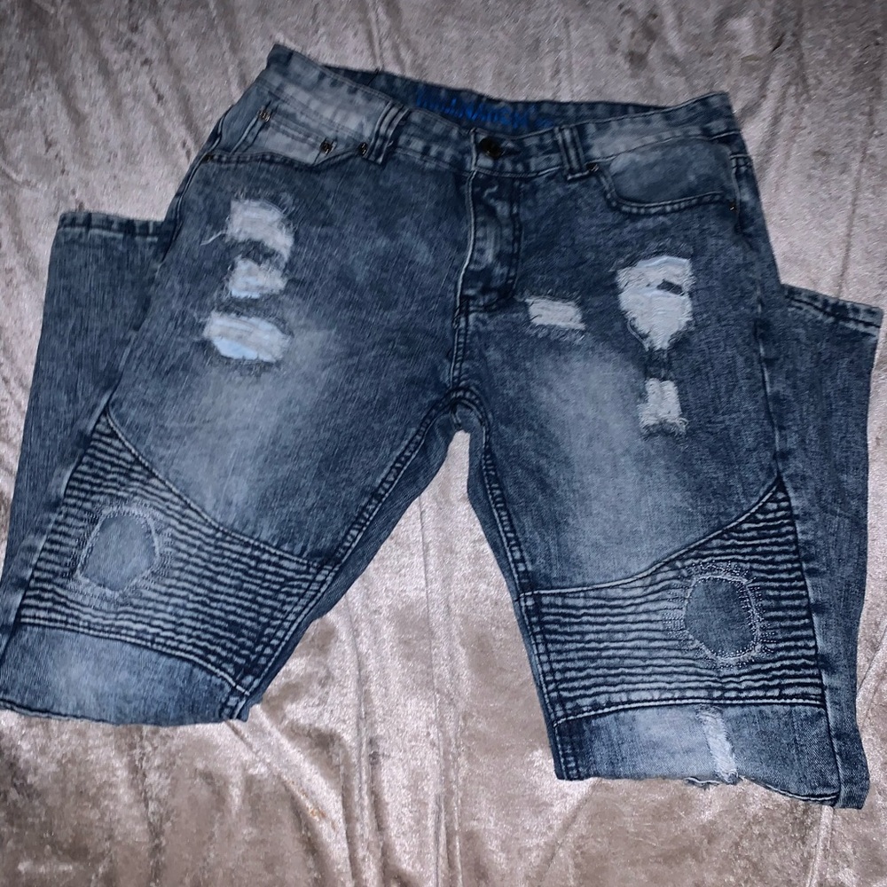 Jeans - Picture 4 of 5